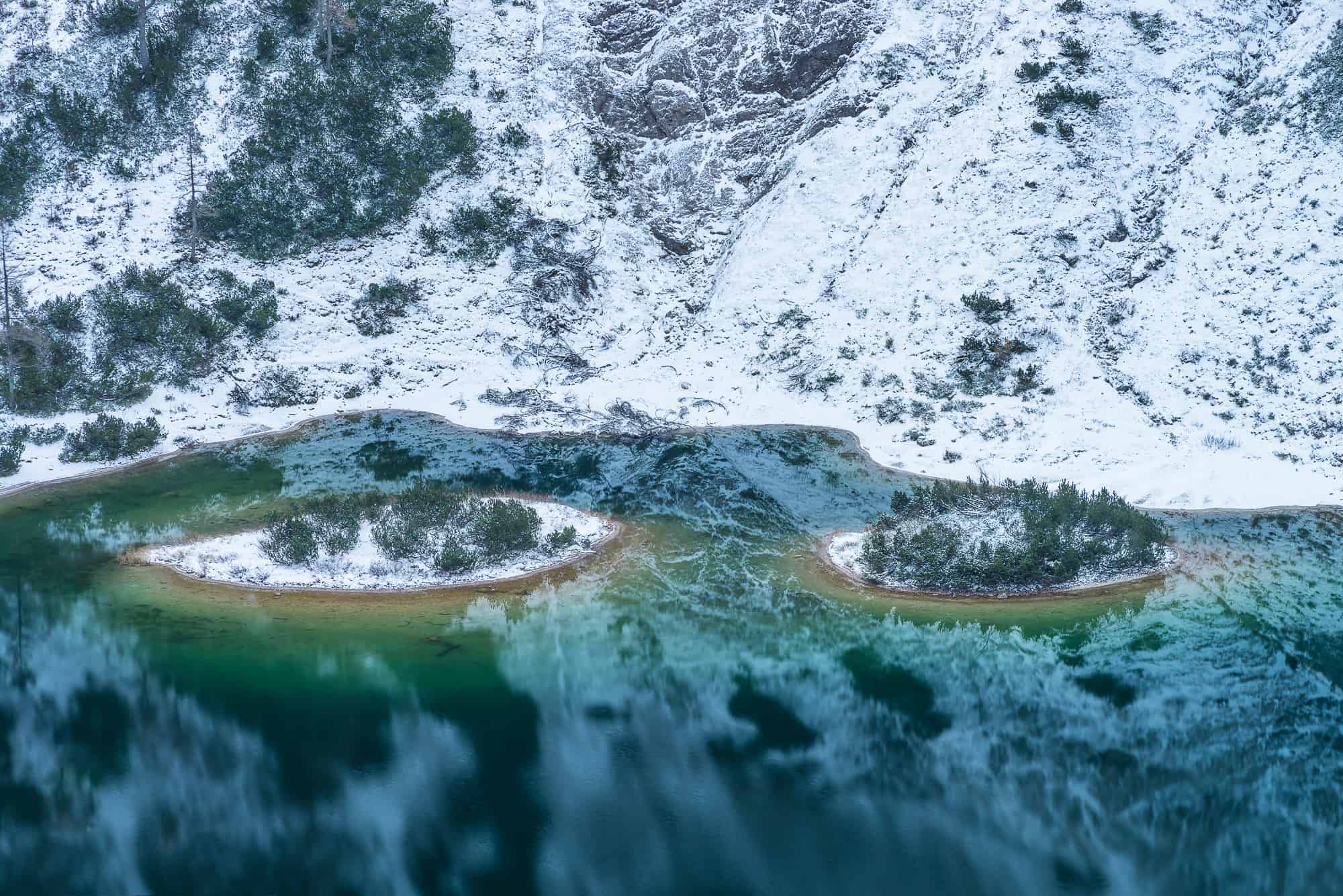 ein Blick auf den Steirersee nach dem ersten Schnee